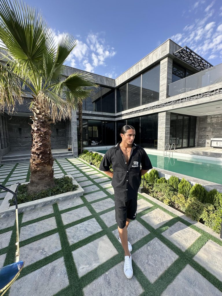 ست بالنسیاگا