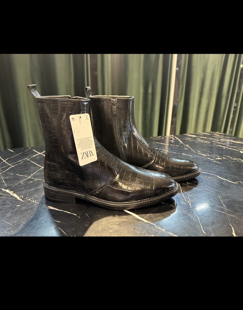 بوت zara