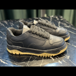 کتونی برشکا