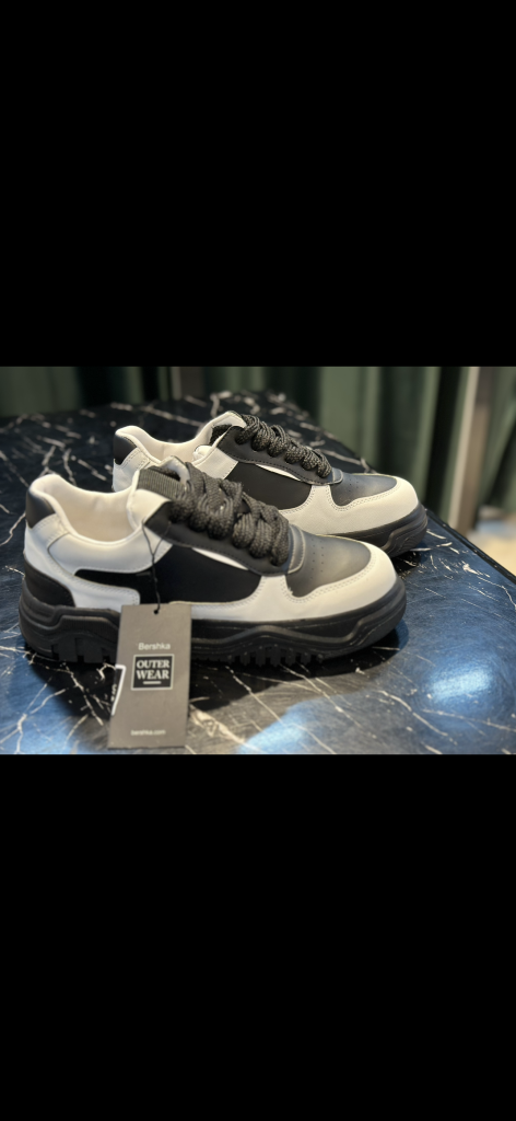 کتونی برشکا