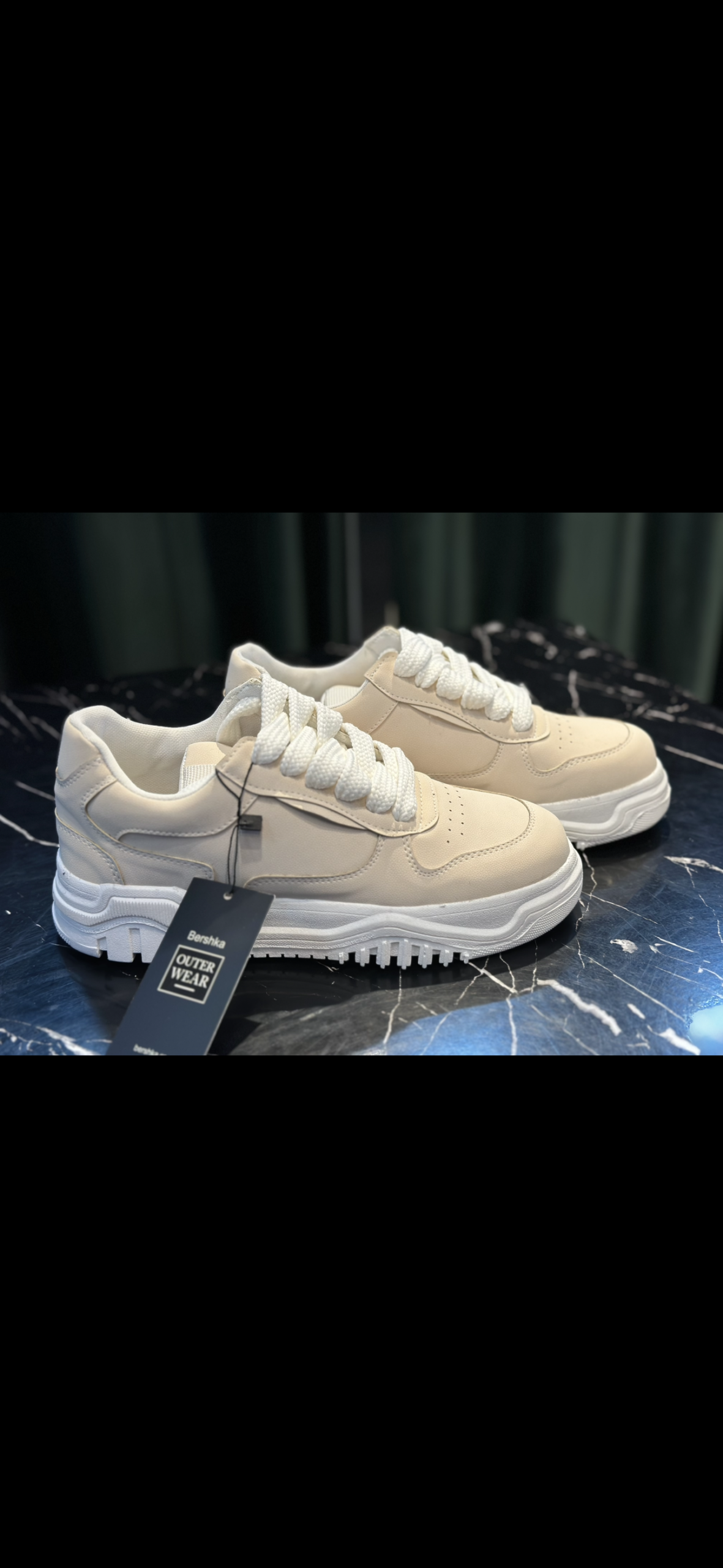 کتونی برشکا