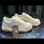 کتونی برشکا