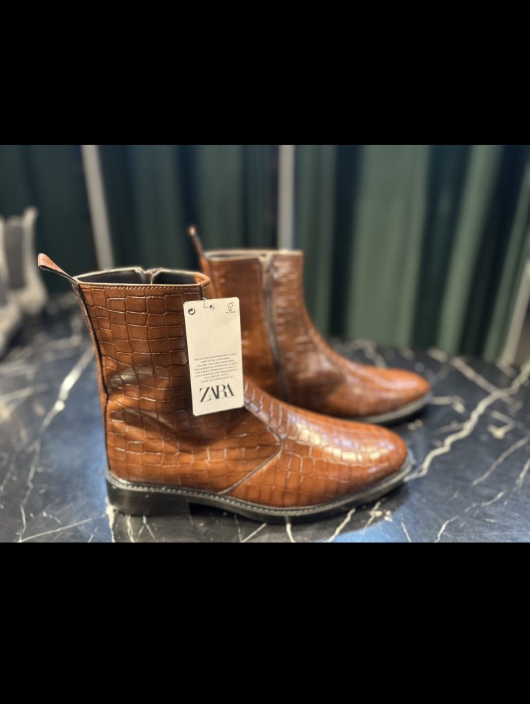 بوت زارا سنگی