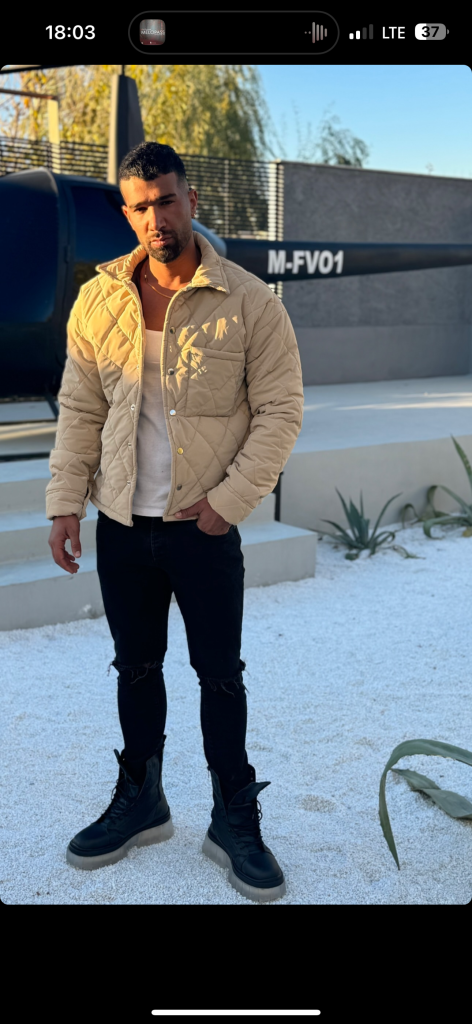 کاپشن سیلکونی 2