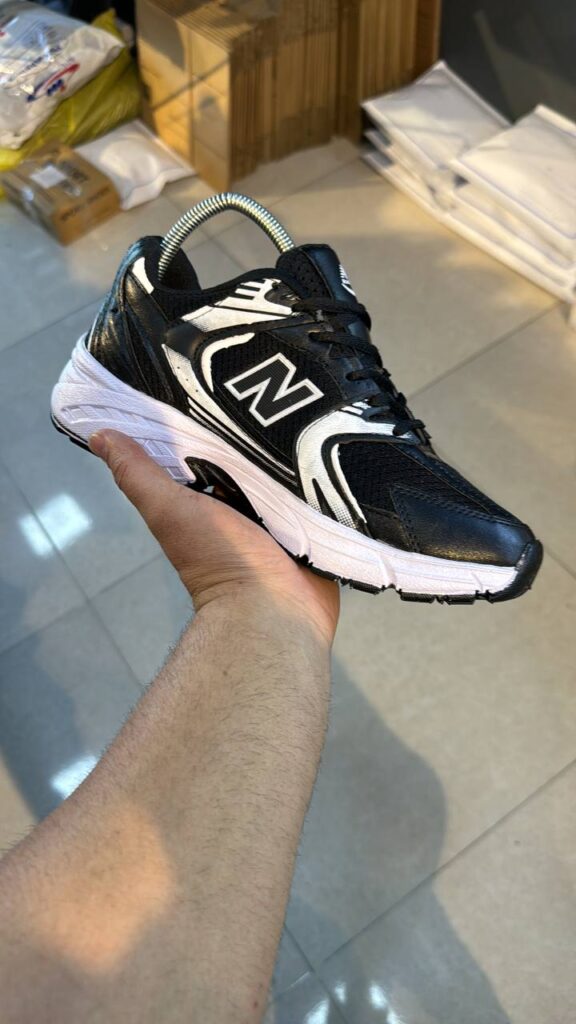 کتونی نیوبالانس