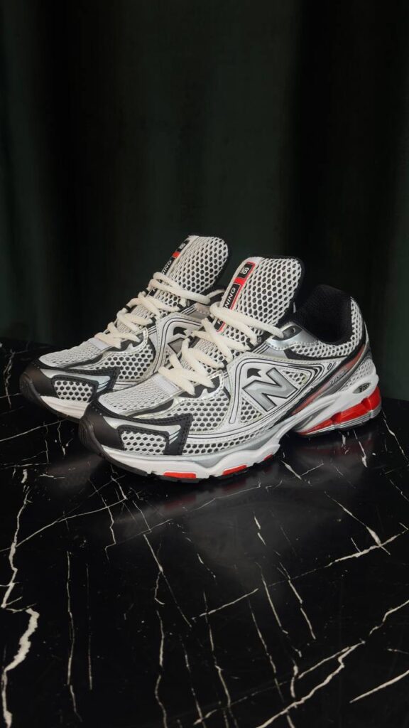 کتونی نیوبالانس 1064