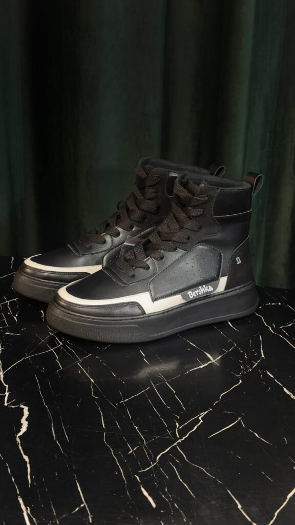 کتونی برشکا ساقدار