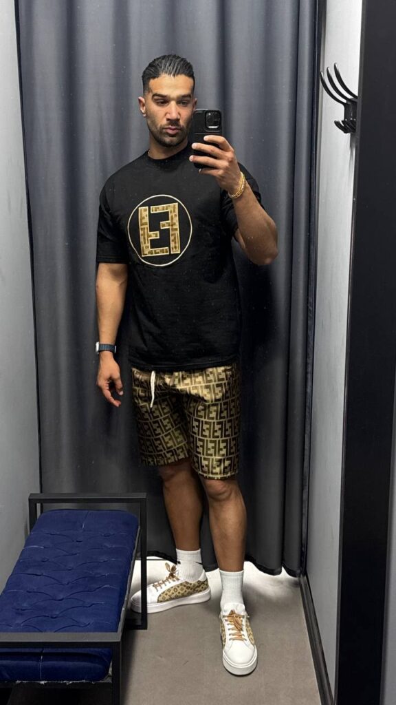 ست تیشرت و‌شلوارک