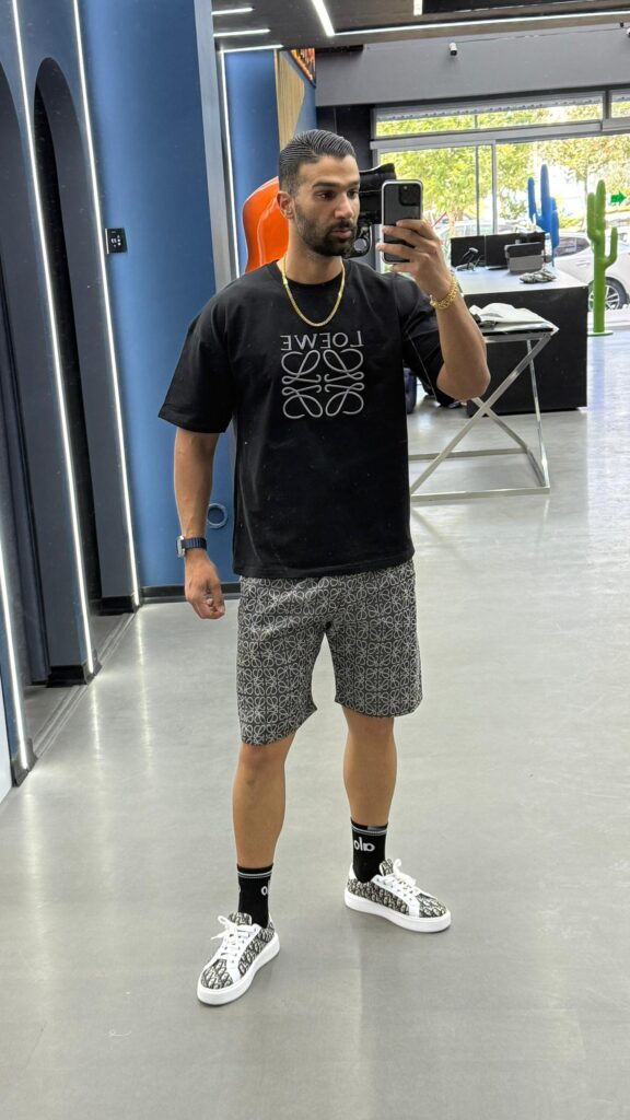 ست تیشرت و‌شلوارک