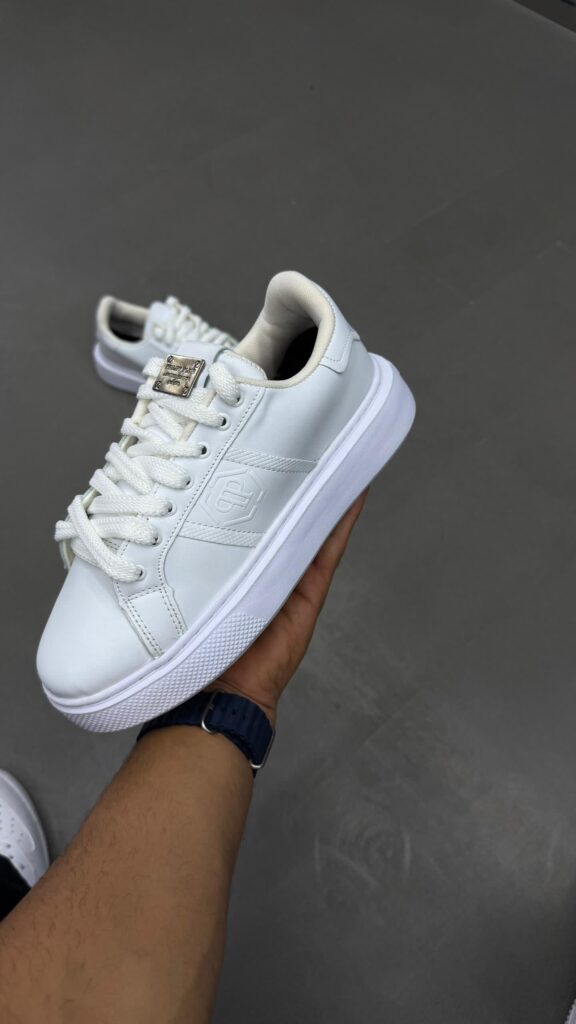 ونس فیلیپ‌پلین