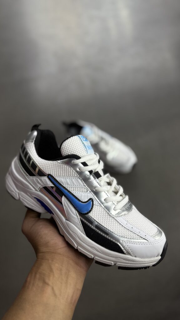 کتونی NIKE INITIATOR