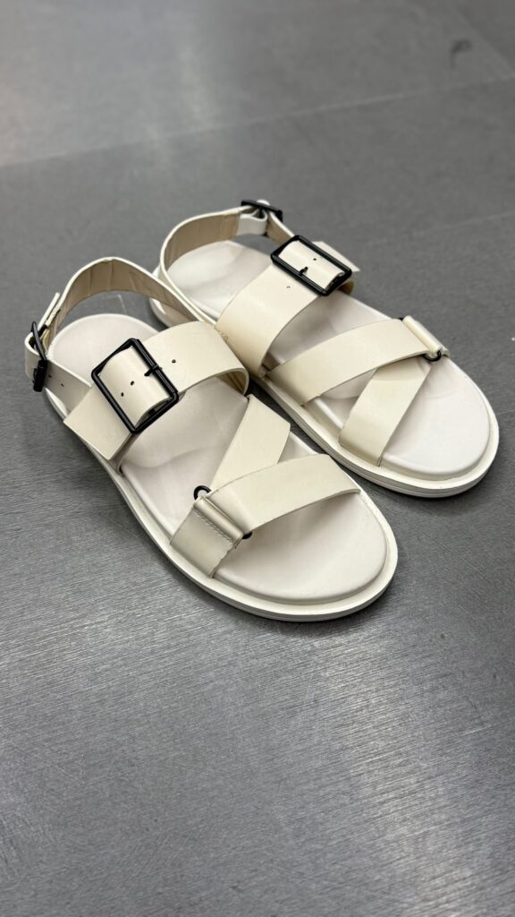 صندل zara